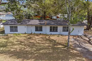 10945 N Blvd, Tampa, FL 33612 - Photo 1