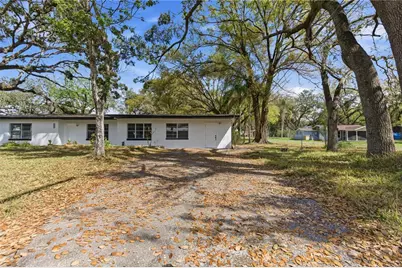 10945 N Boulevard, Tampa, FL 33612 - Photo 6