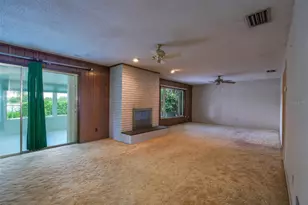 908 Marabon Ave, Orlando, FL 32806 - Photo 12