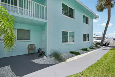 117 7th Street N #1, Bradenton Beach, FL 34217 - Photo 4