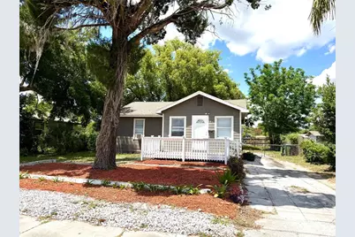 139 Avenue G SE, Winter Haven, FL 33880 - Photo 1