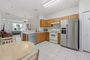 14655 Water Locust Dr, Orlando, FL 32828 - Photo 10
