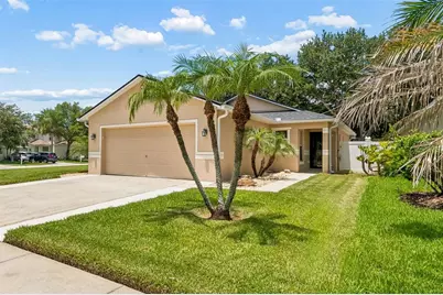 32323 Fish Hook Loop, Wesley Chapel, FL 33545 - Photo 2