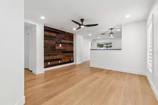 32323 Fish Hook Loop, Wesley Chapel, FL 33545 - Photo 12