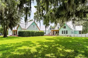 2424 E New York Ave, Deland, FL 32724 - Photo 2