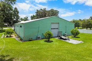 2424 E New York Ave, Deland, FL 32724 - Photo 68