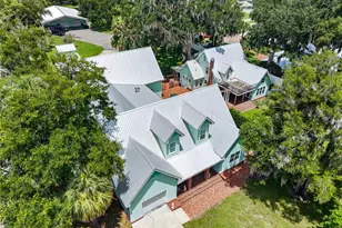 2424 E New York Ave, Deland, FL 32724 - Photo 4