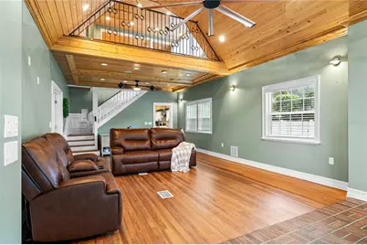 2424 E New York Avenue, Deland, FL 32724 - Photo 14