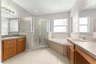 10215 Cypress Knee Cir, Orlando, FL 32825 - Photo 18