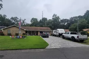 617 Sailboat Dr, Niceville, FL 32578 - Photo 1