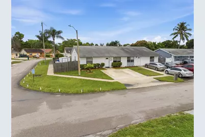 4908 Pimlico Court, West Palm Beach, FL 33415 - Photo 38