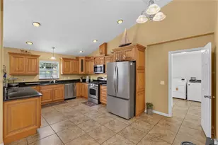 3830 Griffin View Dr, Lady Lake, FL 32159 - Photo 30