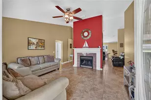 3830 Griffin View Dr, Lady Lake, FL 32159 - Photo 14