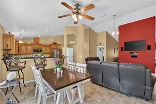 3830 Griffin View Dr, Lady Lake, FL 32159 - Photo 20