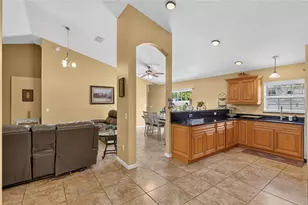 3830 Griffin View Dr, Lady Lake, FL 32159 - Photo 34