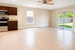 642 Heraldo Ct, Kissimmee, FL 34758 - Photo 4