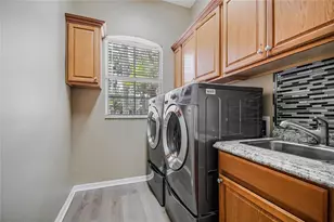 8615 Warwick Shore Xing, Orlando, FL 32829 - Photo 24