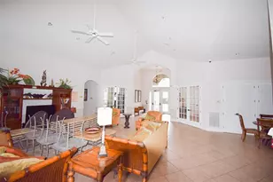 3143 Capri Isle Way, Orlando, FL 32835 - Photo 24