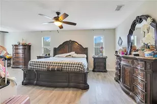 5047 Adair Oak Dr, Orlando, FL 32829 - Photo 12