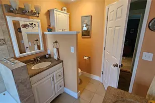 821 N Eola Dr, Orlando, FL 32803 - Photo 14