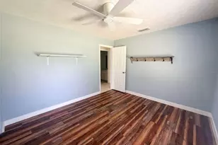 1870 SW Valencia Heights Ave, Dunnellon, FL 34431 - Photo 12