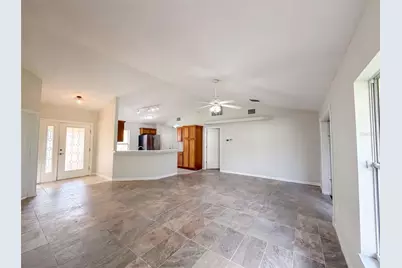 314 Dupont Circle, Howey in the Hills, FL 34737 - Photo 6