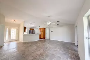314 Dupont Cir, Howey in the Hills, FL 34737 - Photo 6