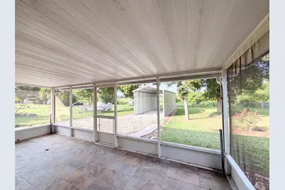 314 Dupont Circle, Howey in the Hills, FL 34737 - Photo 2