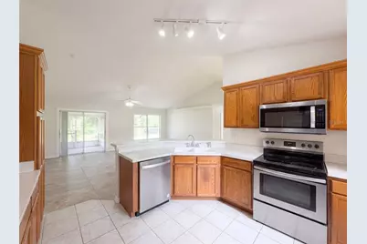 314 Dupont Circle, Howey in the Hills, FL 34737 - Photo 4