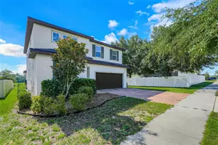 1230 Stratton Ave, Groveland, FL 34736 - Photo 2