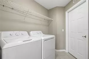 3010 Meandering Way, Fort Myers, FL 33905 - Photo 4