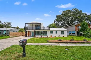 212 Coquina Dr, Cocoa, FL 32922 - Photo 2