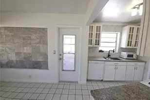 802 Crawford St, Deltona, FL 32725 - Photo 10