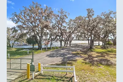 10073 Spring Lake Drive, Clermont, FL 34711 - Photo 30
