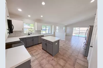 701 Magnolia Creek Circle, Orlando, FL 32828 - Photo 8