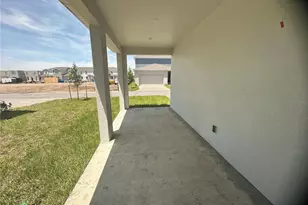 5649 Fiona Ln, Saint Cloud, FL 34771 - Photo 2