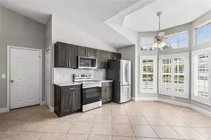 4011 Levonshire Pl, Valrico, FL 33596 - Photo 4