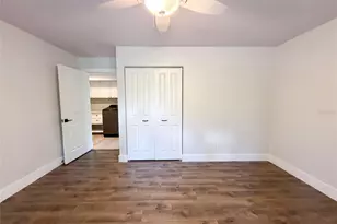 8028 Conservatory Cir, Sarasota, FL 34243 - Photo 16
