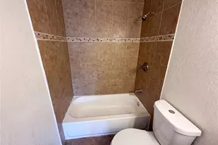 1907 Sue Ann St, Orlando, FL 32817 - Photo 20