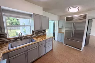 1907 Sue Ann St, Orlando, FL 32817 - Photo 2