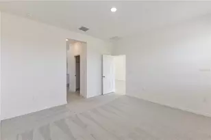 9120 Wildlight Trl, Wildwood, FL 34785 - Photo 10