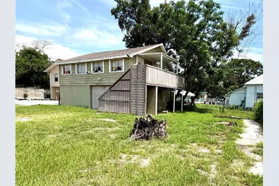 221 Avenue C NE, Winter Haven, FL 33881 - Photo 1