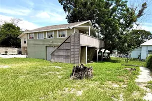 221 Ave C NE, Winter Haven, FL 33881 - Photo 1