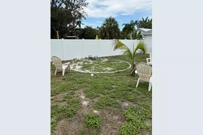 4414 Alhambra Avenue, Sarasota, FL 34231 - Photo 30