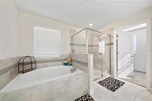 11059 Longleaf Woods Dr, Orlando, FL 32832 - Photo 14