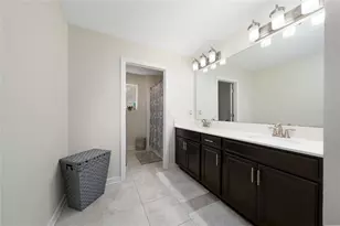 11059 Longleaf Woods Dr, Orlando, FL 32832 - Photo 10