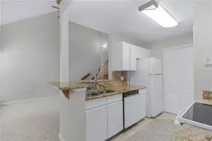 605 Youngstown Pkwy, Altamonte Springs, FL 32714 - Photo 10
