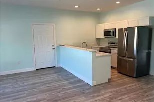 1418 N Orange St, Mount Dora, FL 32757 - Photo 4