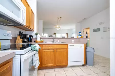 1065 Park Ridge Circle, Kissimmee, FL 34746 - Photo 10