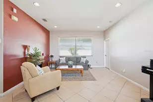 2930 White Cedar Cir, Kissimmee, FL 34741 - Photo 4